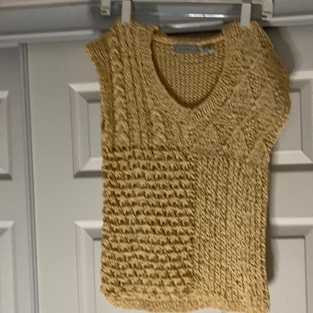 Vintage Christie Brinkley sweater vest. Size L.